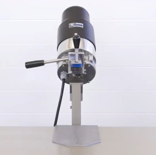 APRIBOX_Can Opener_1.jpg